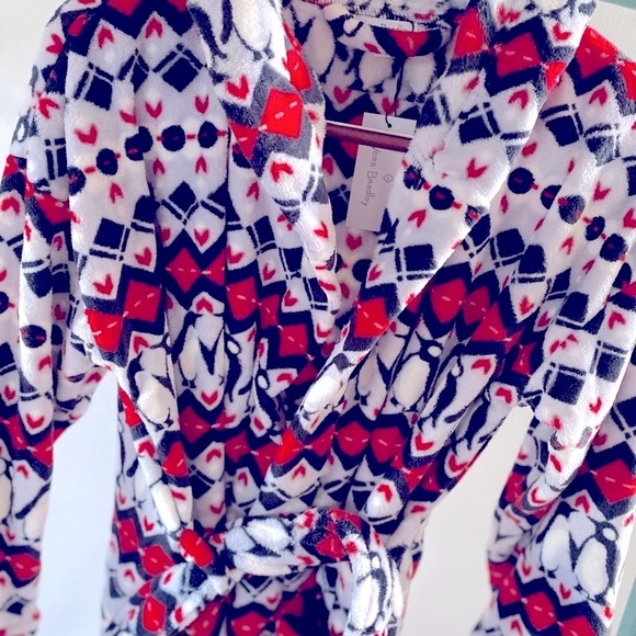 Vera Bradley Hooded Fleece Penguin Robe Hooded ✨ Red + Gray Size Medium - Picture 6 of 8